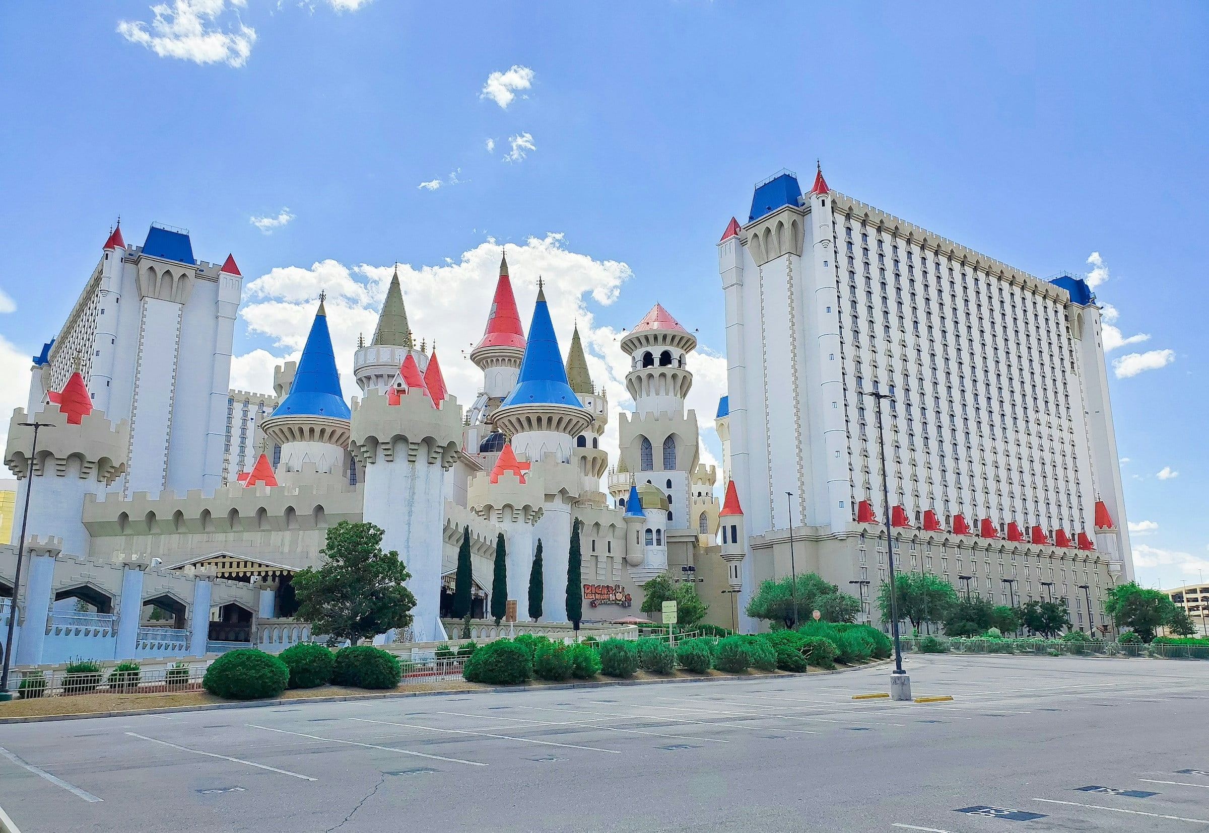 MyVEGAS Rewards Hotel Comp Calendars 2025 